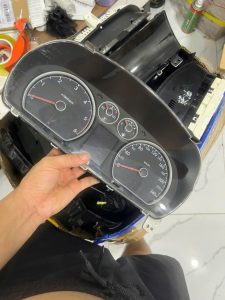 ĐỒNG HỒ HUYNDAI I30 94003-2L545