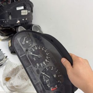 ĐỒNG HỒ BMW 318i E46